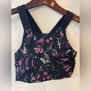 Stylish Black and Pink Tween Girl Zella Sports Top